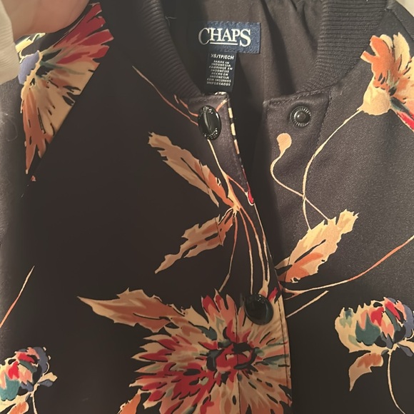 Gorgeous Chaps XS bomber jacket - black with abstract flowers 🌺 - Picture 6 of 7